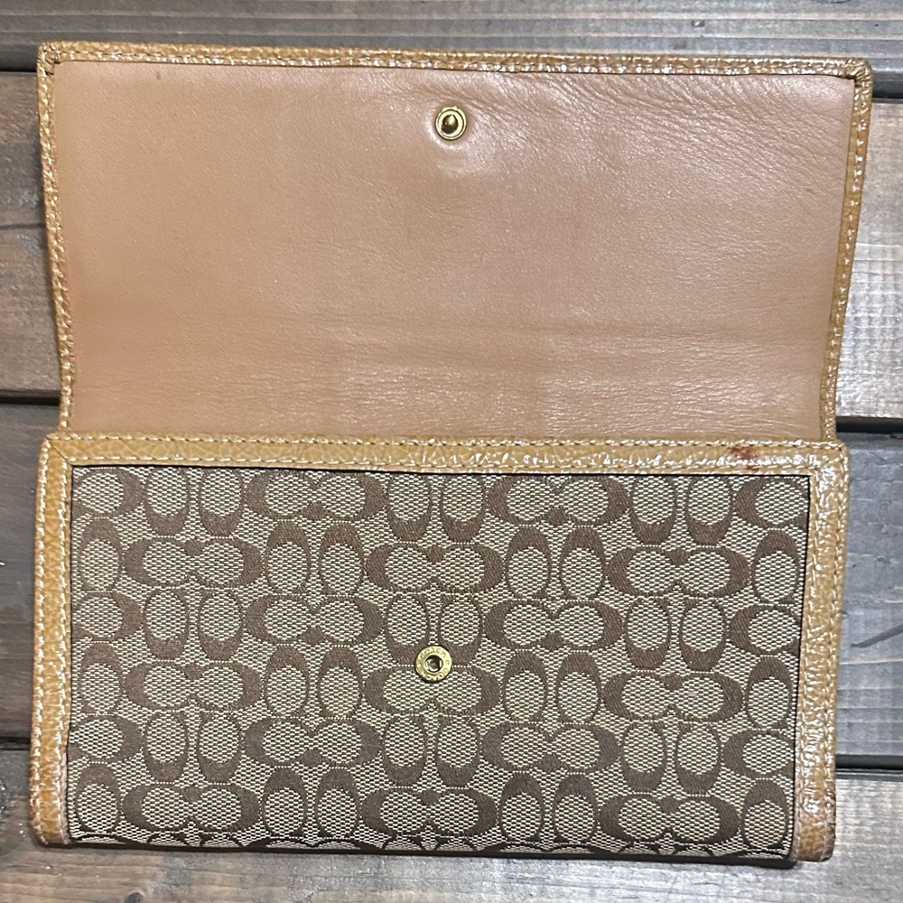 Coach Brown Tan Signature Wallet - Picture 4 of 7